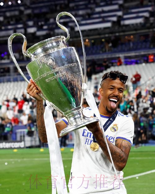 进球网:皇马希望留下米利唐 但球员正考虑离队 进球网:皇马希望留下米利唐 但球员正考虑离队